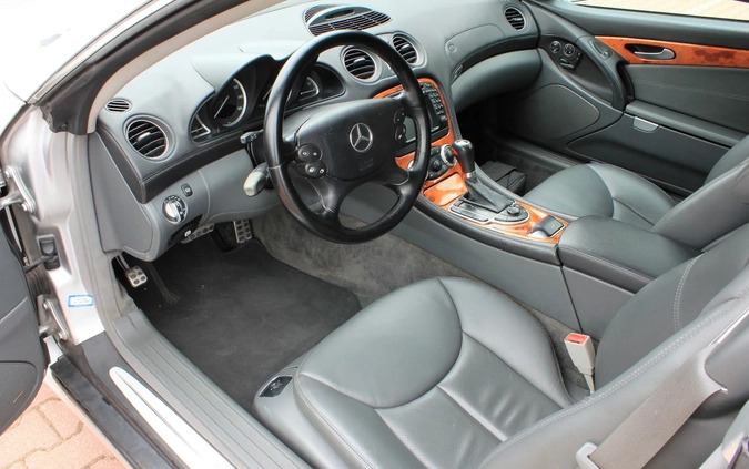 Mercedes-Benz SL cena 66666 przebieg: 174000, rok produkcji 2004 z Połaniec małe 232